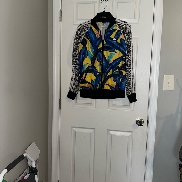 Jessica Simpson Elegant Black Dress & Tommy Hilfiger NWT adidas. Jacket. - Picture 4 of 4